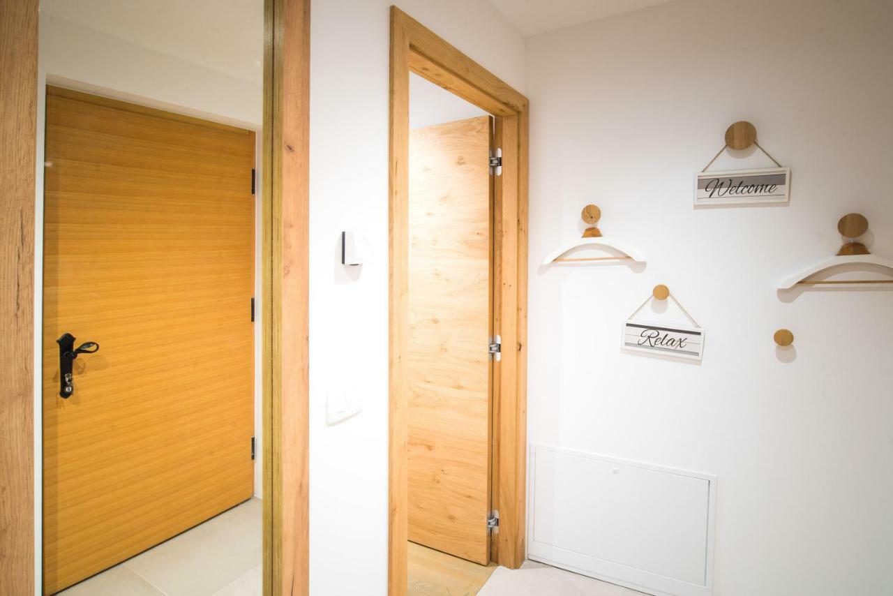 Apartments Maison كْرانْيِسكا غورا المظهر الخارجي الصورة